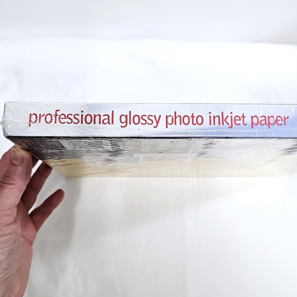 Officemax Premium Glossy Inkjet Photo Paper 75 Sheets 8.5x11" 9 Mil Professional - Picture 12 of 12